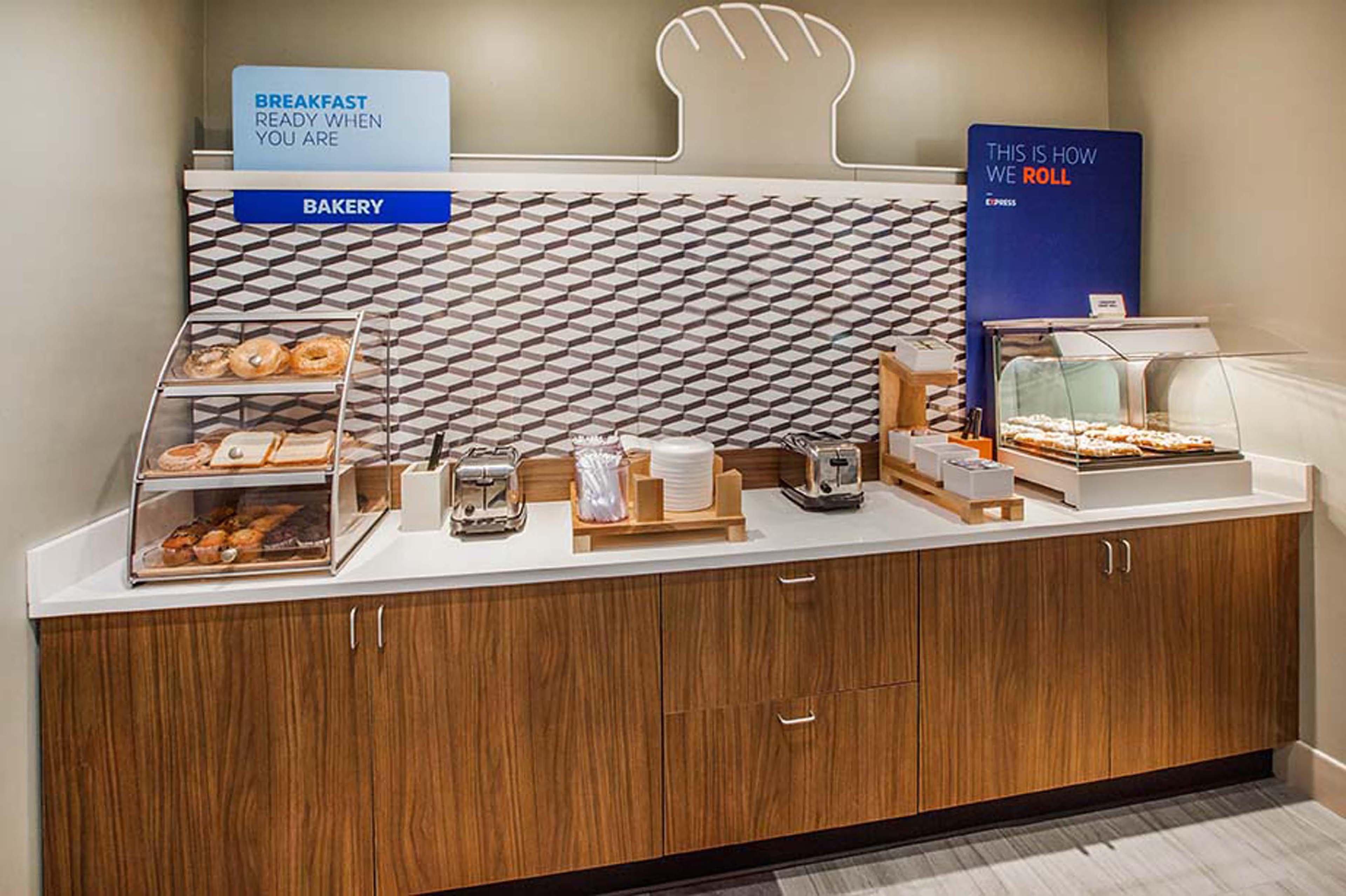 Holiday Inn Express & Suites Santa Clara By Ihg Luaran gambar
