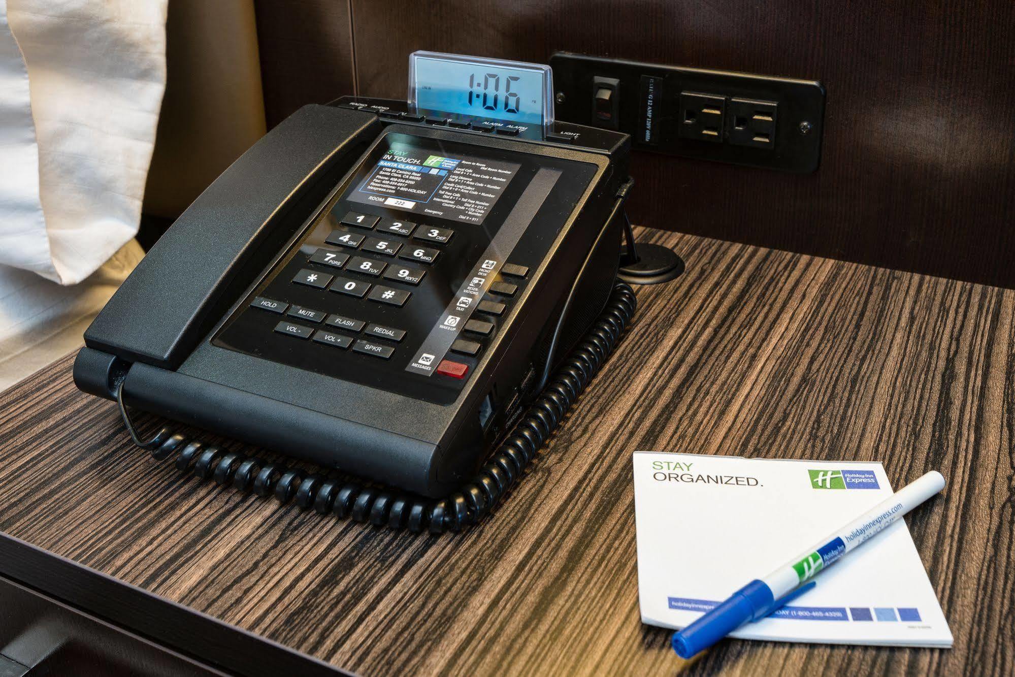 Holiday Inn Express & Suites Santa Clara By Ihg Luaran gambar